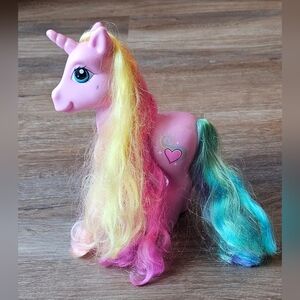 Vintage 2005 G3 Rarity My Little Pony Unicorn Rainbow hair pink Love Heart HTF
